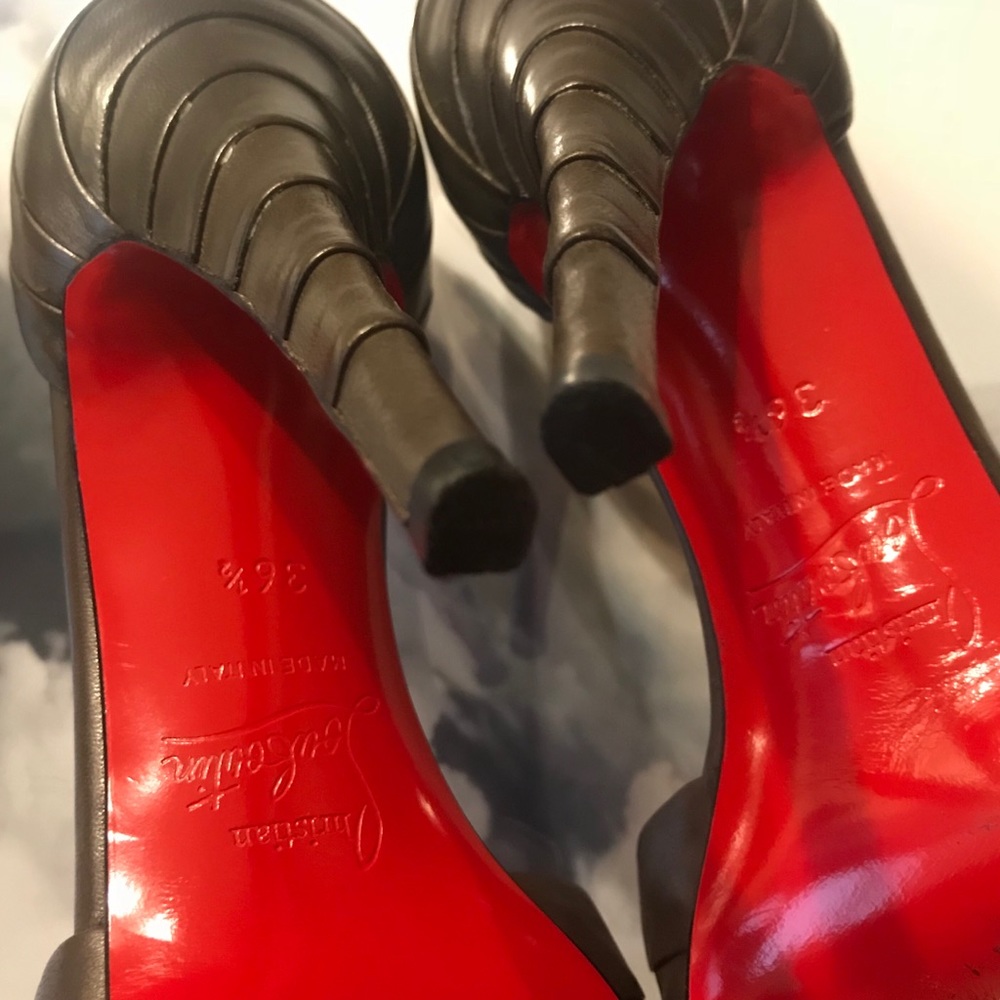 Christian Louboutin Armadillo Peep Toe Pump 36.5 6 - Picture 7 of 8